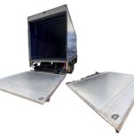 Hydraulic tail lift on HR Class Tautliner truck
